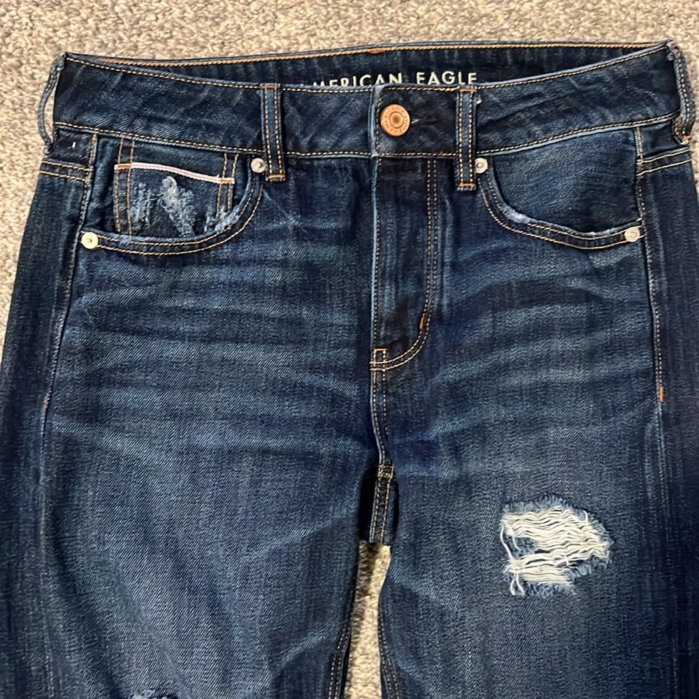 Women’s American Eagle Tomgirl Jeans. Size 4. - Picture 4 of 11